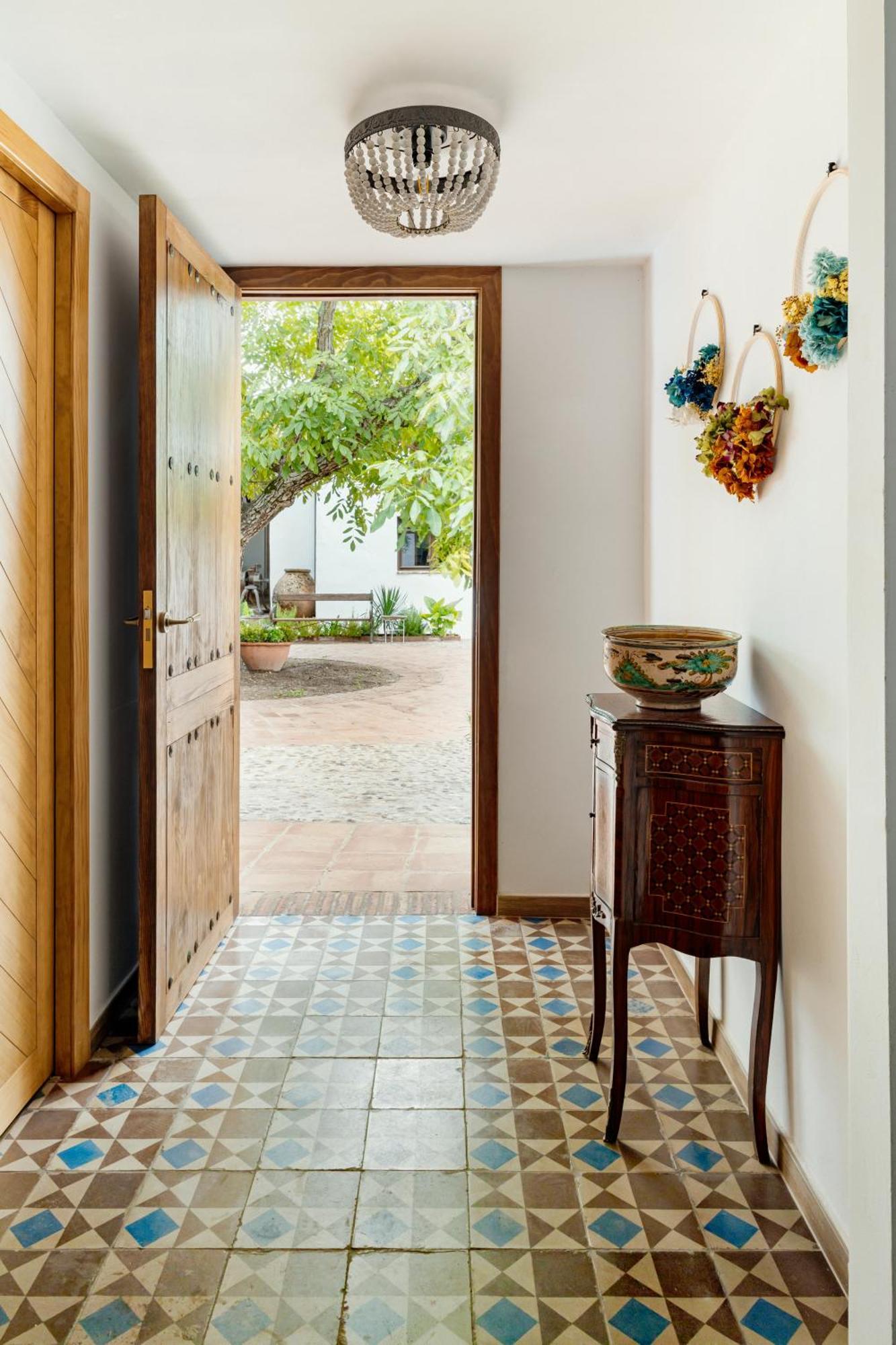 Apartamentos Turisticos El Patio Del Nogal グアダルペ エクステリア 写真