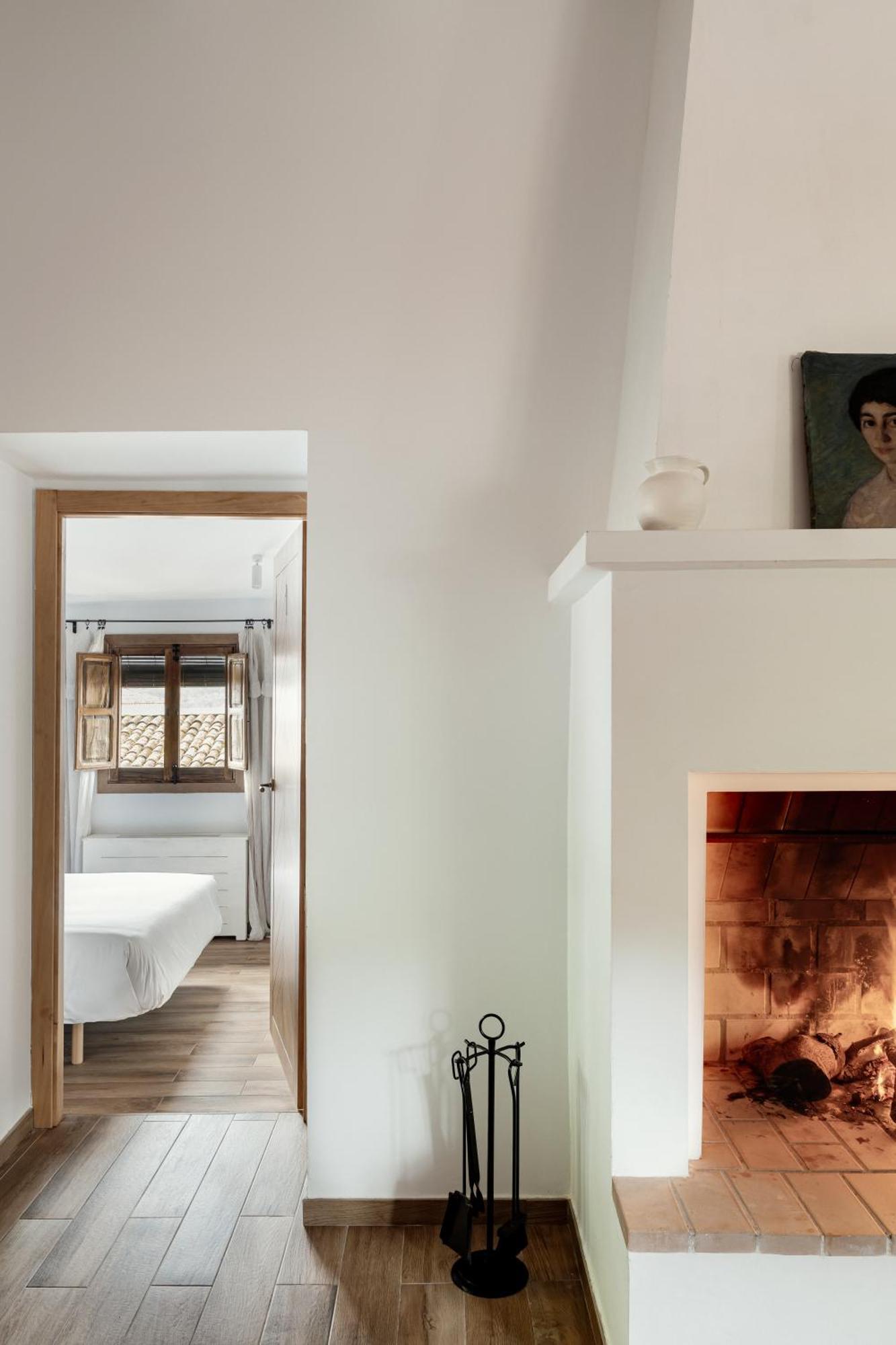 Apartamentos Turisticos El Patio Del Nogal グアダルペ エクステリア 写真