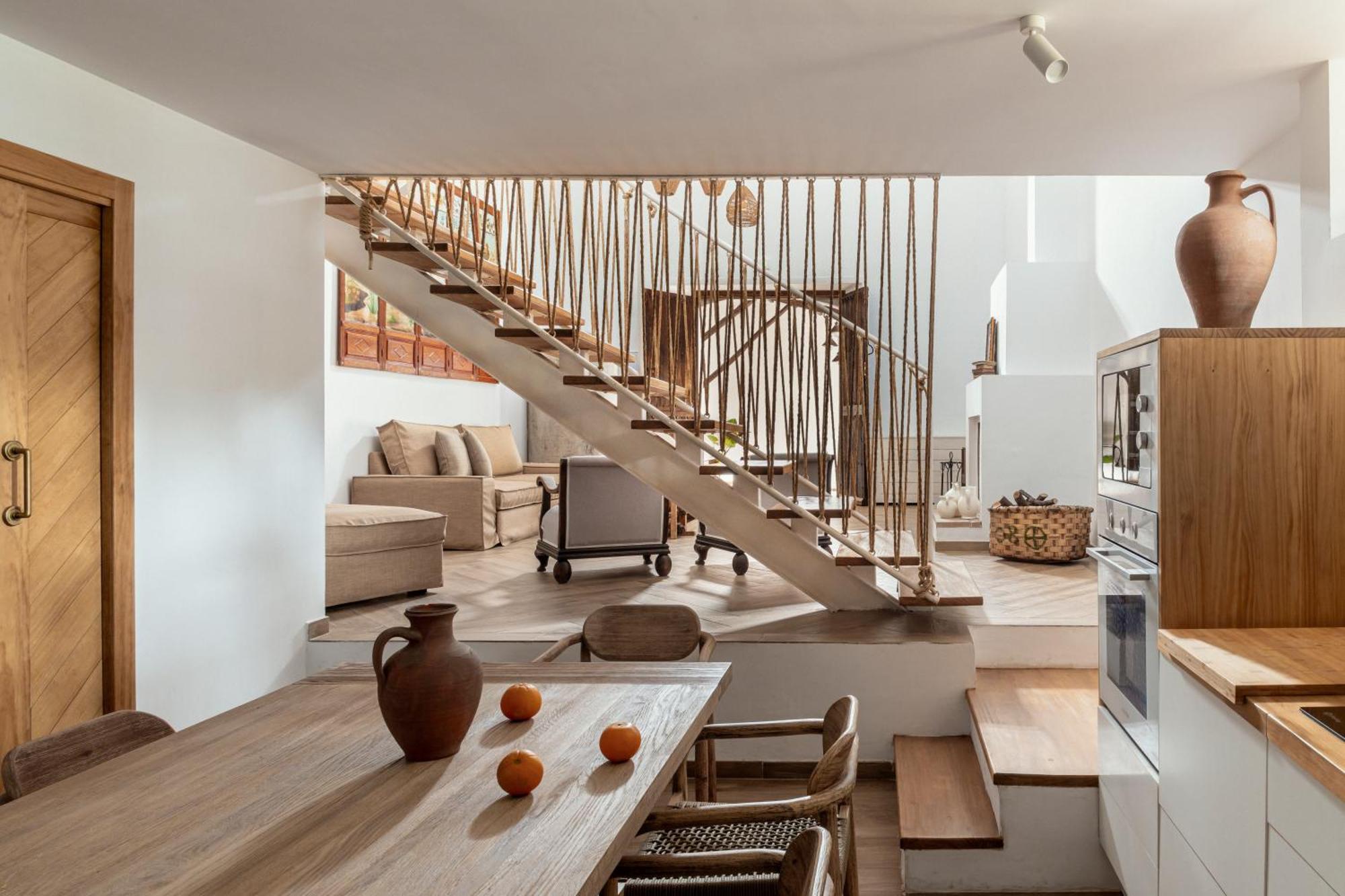 Apartamentos Turisticos El Patio Del Nogal グアダルペ エクステリア 写真