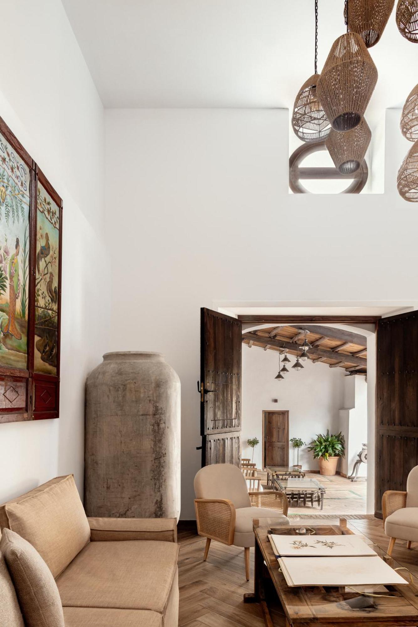 Apartamentos Turisticos El Patio Del Nogal グアダルペ エクステリア 写真